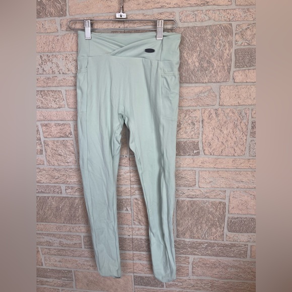 Gymshark Pants - Gym Shark Leggings size small